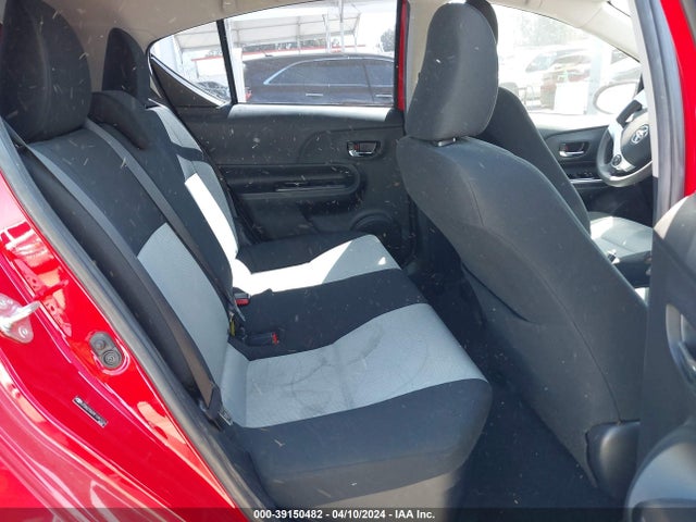 Toyota Prius C Two 2015 JTDKDTB39F1097336 Image 8