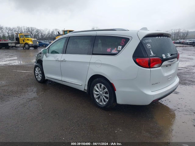 Chrysler Pacifica Touring L 2019 2C4RC1BG0KR730370 Image 3