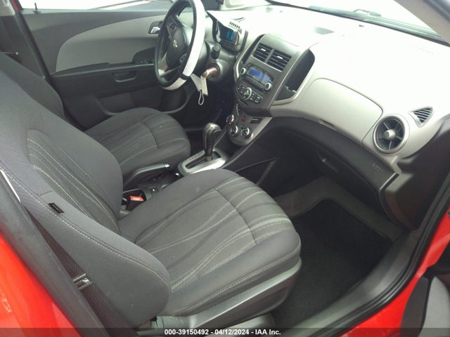 Chevrolet Sonic Lt Auto 2014 1G1JC5SHXE4203286 Image 5