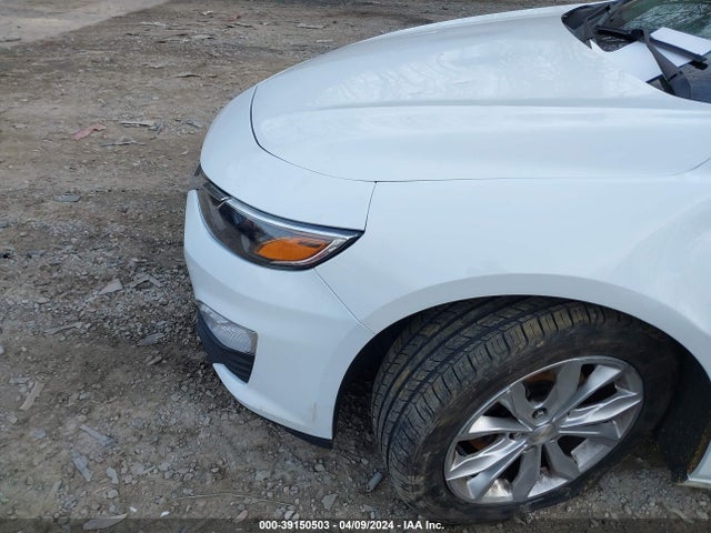 Chevrolet MALIBU LT 2019 1G1ZD5ST3KF117984 Image 19