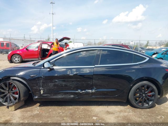 5YJ3E1EBXJF186728 Tesla Model 3 Long Range/performance