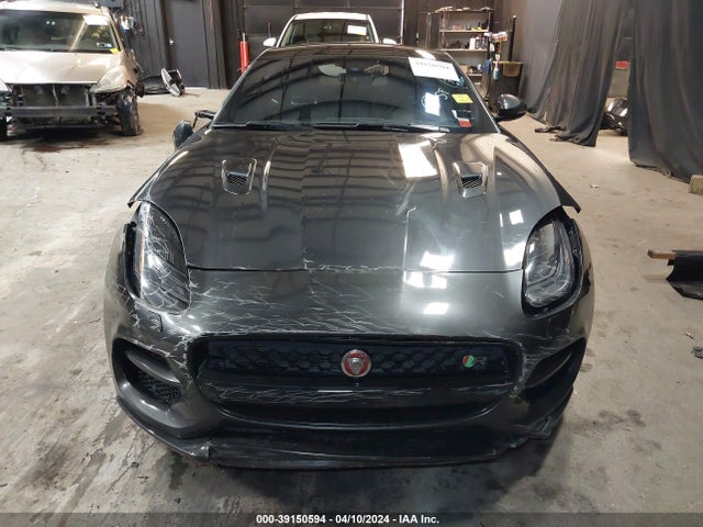 Jaguar F-TYPE R 2018 SAJD51EE3JCK47785 Image 12