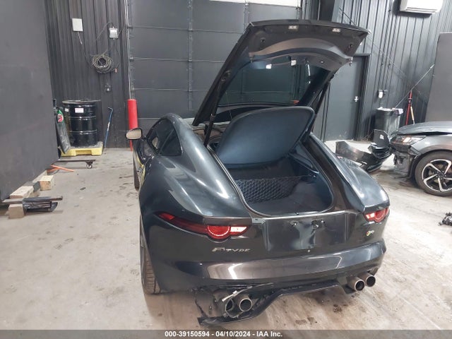 2018 JAGUAR F-TYPE SAJD51EE3JCK47785 Photo 2