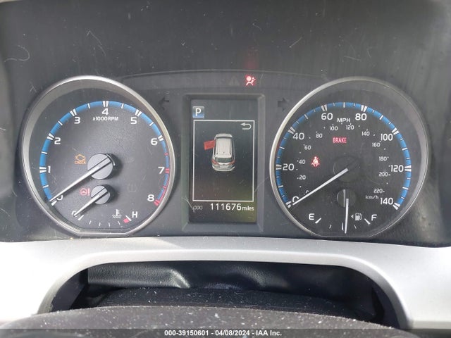 2T3ZFREV2HW324895 Toyota RAV4 LE