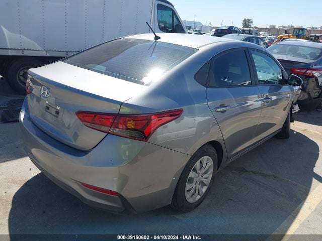 Hyundai ACCENT SE 2022 3KPC24A65NE155823 Image 4