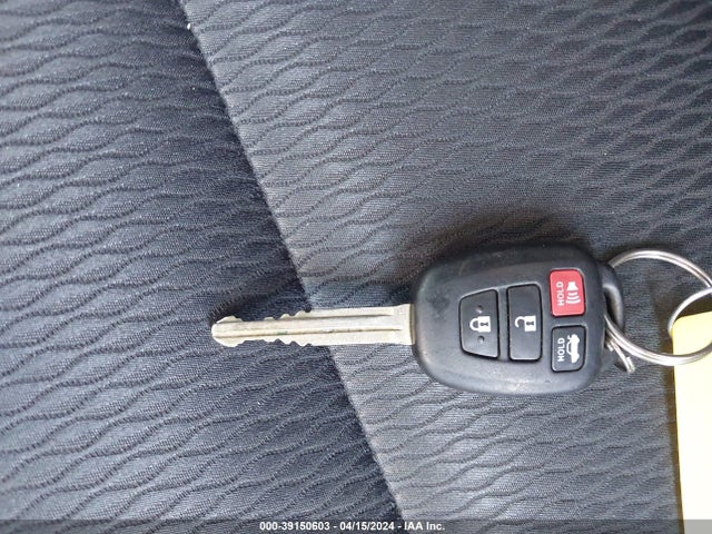 Toyota COROLLA LE 2019 2T1BURHE6KC240115 Image 11