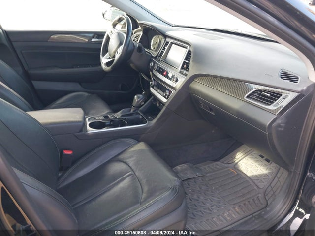 Hyundai Sonata Limited 2019 5NPE34AF6KH730685 Image 5