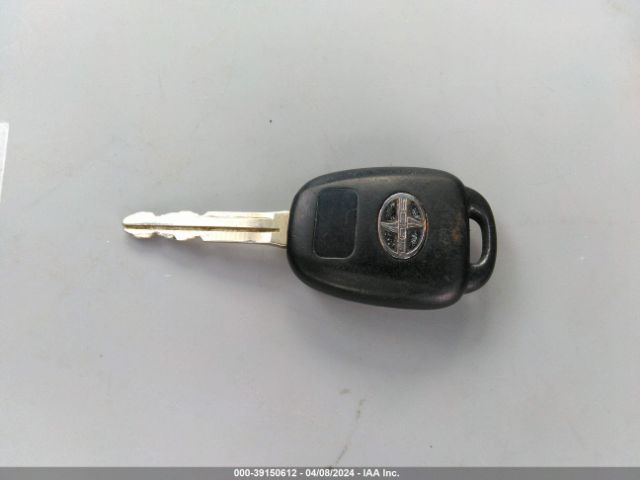 JTKKUPB42E1046932 Scion XD