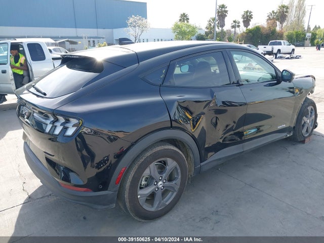 Ford Mustang Mach-e Select 2023 3FMTK1SS6PMA09509 Image 4