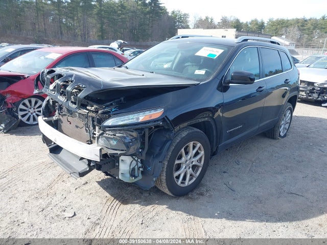 1C4PJMCS1HW576656 Jeep Cherokee Latitude 4x4