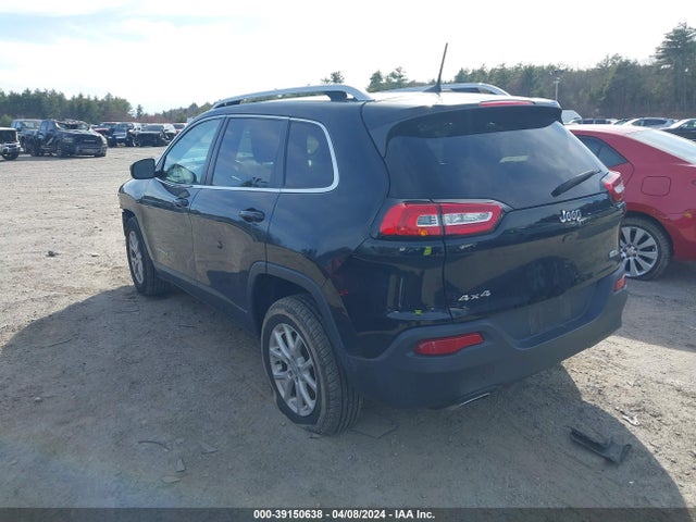 1C4PJMCS1HW576656 Jeep Cherokee Latitude 4x4