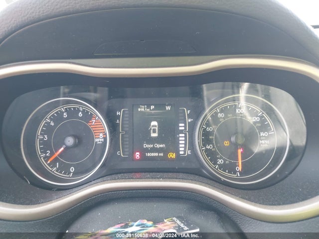 1C4PJMCS1HW576656 Jeep Cherokee Latitude 4x4