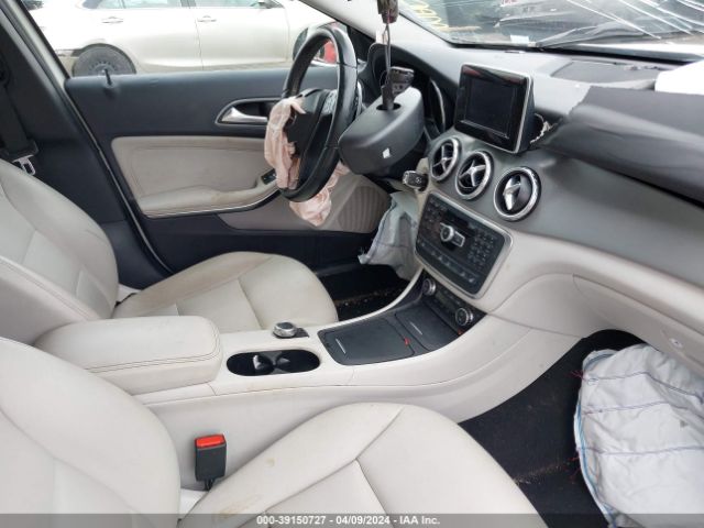 WDCTG4GBXFJ089239 Mercedes-Benz Gla 250 4matic