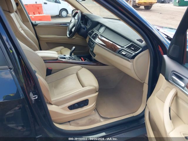 2011 BMW X5 5UXZW0C52BL655693 Photo 4