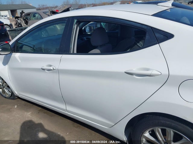 Hyundai ELANTRA SE 2016 5NPDH4AE5GH729099 Image 14