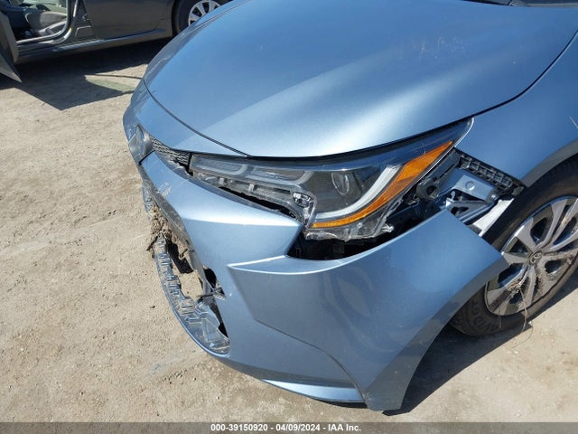 Toyota Corolla Hybrid Le 2021 JTDEAMDE8MJ016799 Image 18