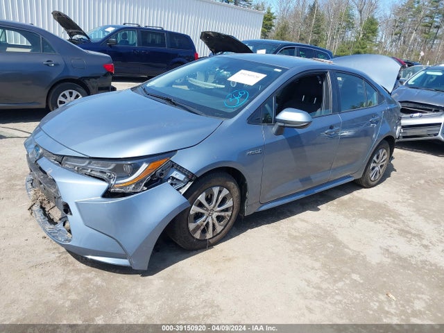 Toyota Corolla Hybrid Le 2021 JTDEAMDE8MJ016799 Image 2
