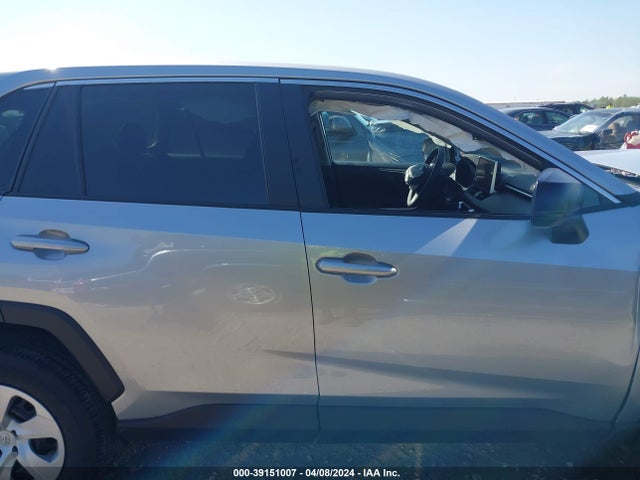 Toyota RAV4 LE 2023 2T3H1RFV8PC247748 Image 13