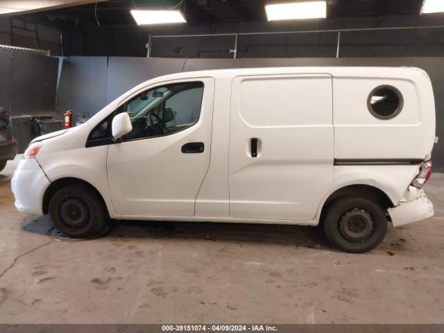 3N6CM0KN8HK696408 Nissan NV200 SV