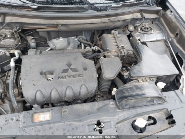 JA4AD2A34HZ054545 Mitsubishi Outlander Es