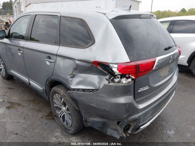 JA4AD2A34HZ054545 Mitsubishi Outlander Es