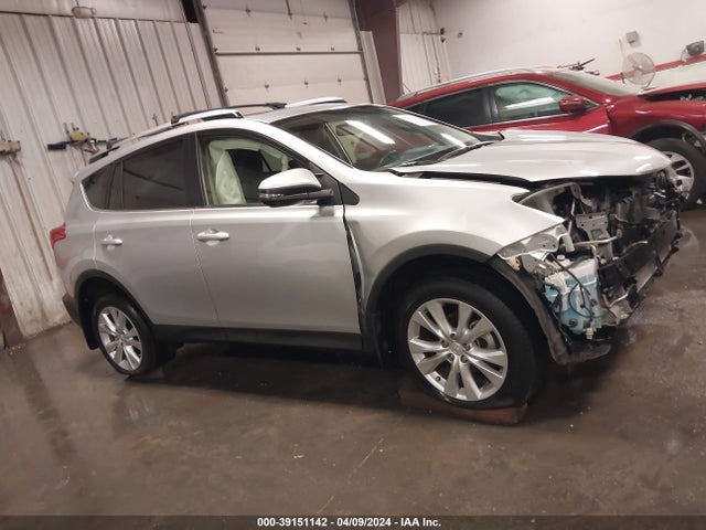 JTMDFREV0FD144013 Toyota Rav4 Limited