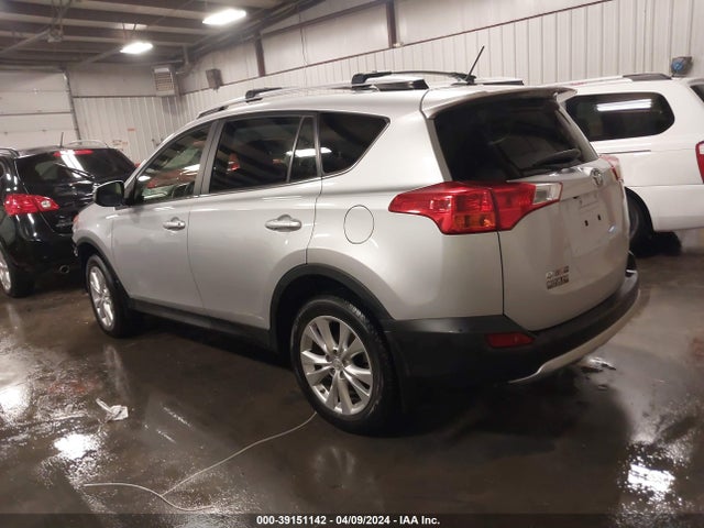 JTMDFREV0FD144013 Toyota Rav4 Limited