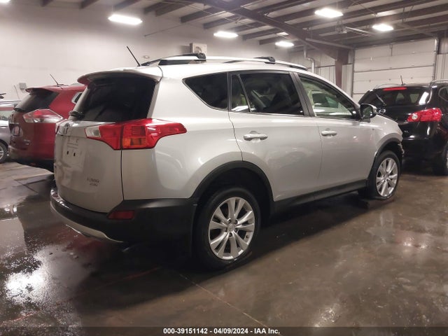 JTMDFREV0FD144013 Toyota Rav4 Limited