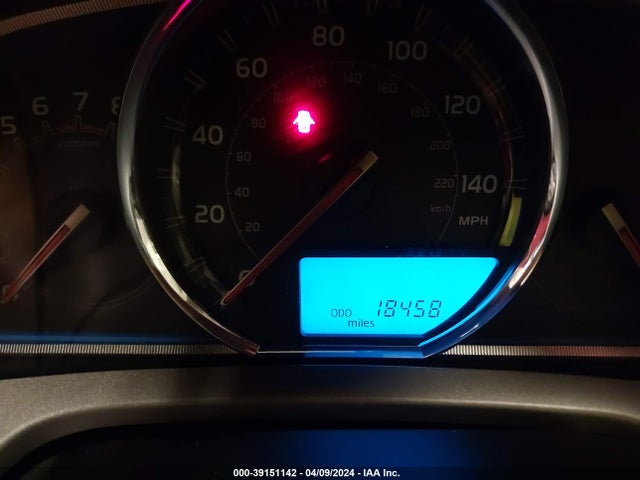 JTMDFREV0FD144013 Toyota Rav4 Limited