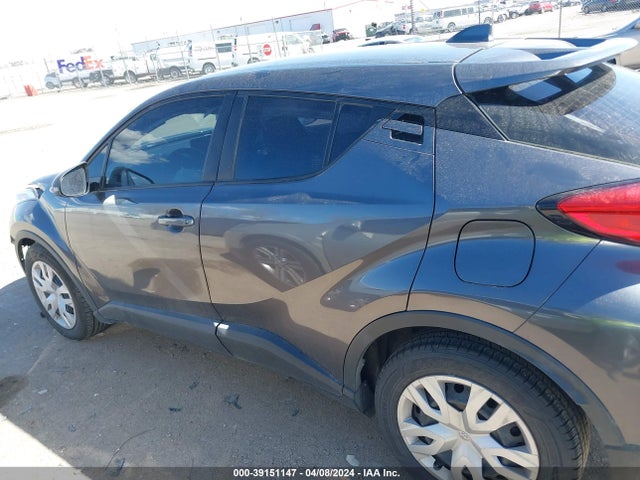 Продаж на аукціоні авто 2019 Toyota C-hr Le, vin: JTNKHMBX6K1026033, номер лоту: 39151147