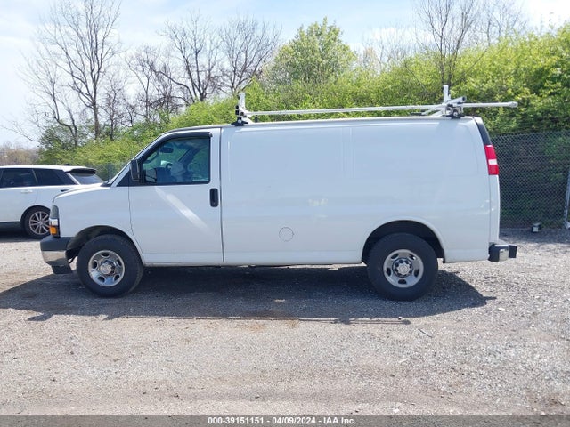 Chevrolet Express 2500 Work Van 2018 1GCWGAFG7J1909302 Image 15