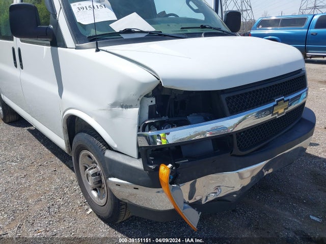 Chevrolet Express 2500 Work Van 2018 1GCWGAFG7J1909302 Image 6