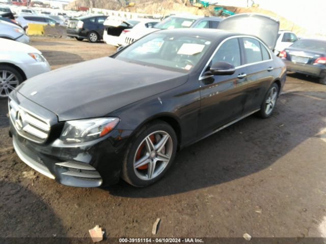 WDDZF4KB8HA010251 Mercedes-Benz E 300 4matic