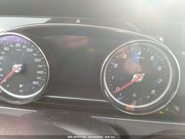 WDDZF4KB8HA010251 Mercedes-Benz E 300 4matic