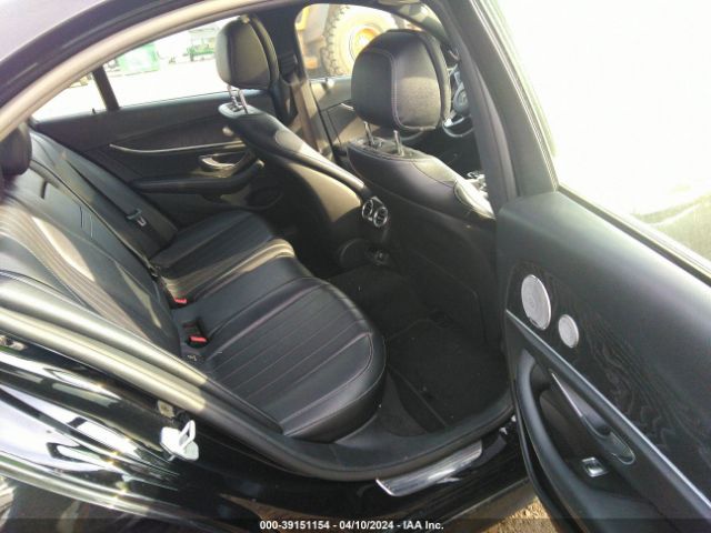 WDDZF4KB8HA010251 Mercedes-Benz E 300 4matic