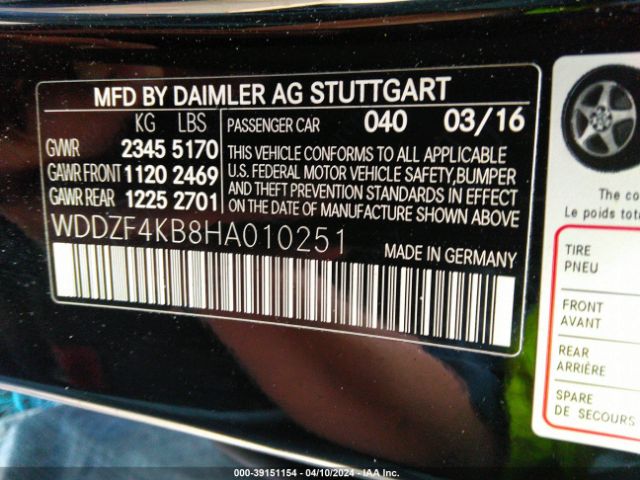WDDZF4KB8HA010251 Mercedes-Benz E 300 4matic