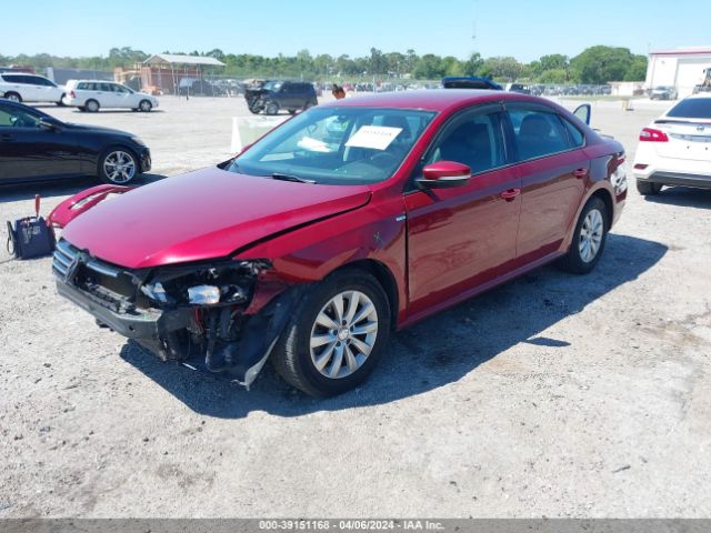 1VWAT7A32FC032207 Volkswagen Passat 1.8t Wolfsburg Edition