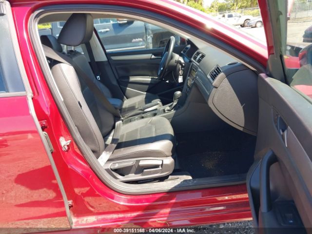 1VWAT7A32FC032207 Volkswagen Passat 1.8t Wolfsburg Edition