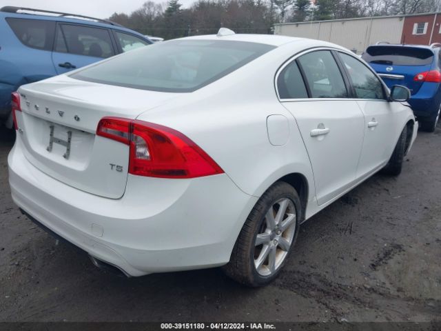 YV126MFK0G2390467 Volvo S60 T5 Drive-e Premier