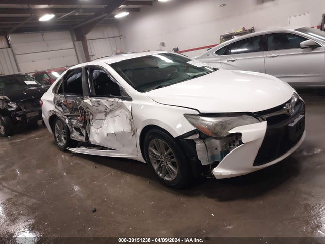 2015 4T1BF1FK4FU080003 main image