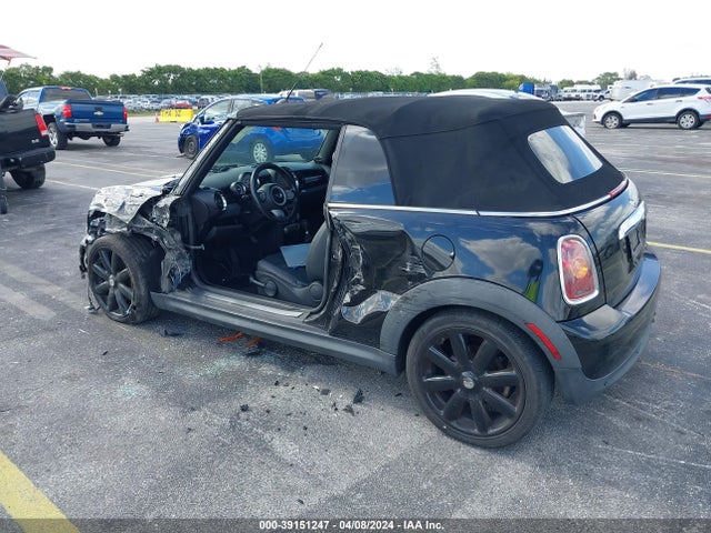 2010 MINI COOPER WMWMR3C54ATU96904 Photo 2