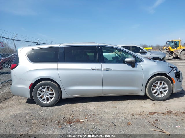 Chrysler Pacifica Touring L 2023 2C4RC1BG1PR535224 Image 13
