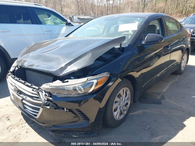 Hyundai ELANTRA SE 2018 KMHD74LF2JU580541 Image 2