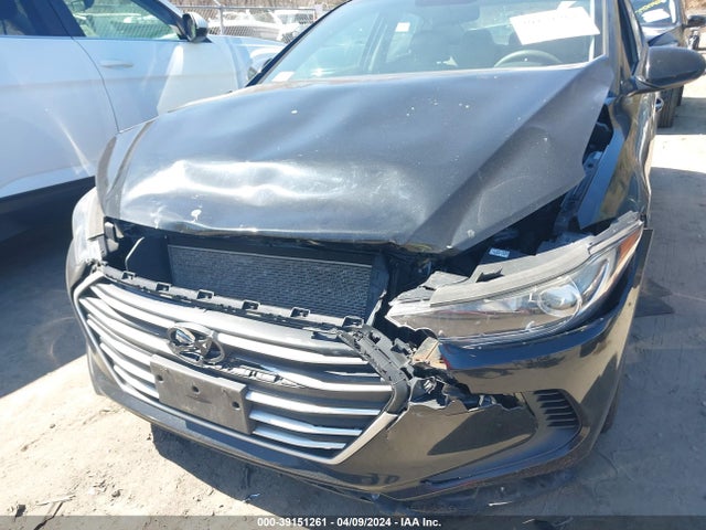 Hyundai ELANTRA SE 2018 KMHD74LF2JU580541 Image 6