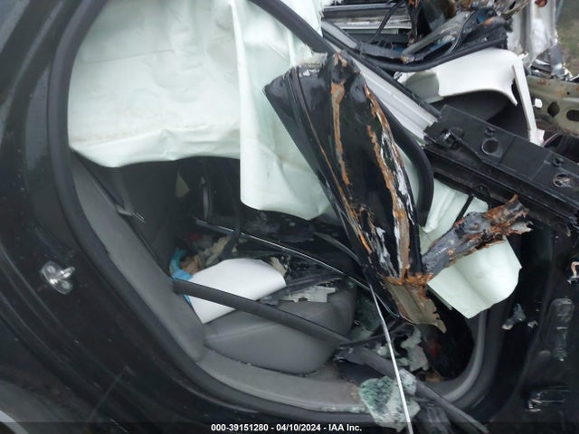 Chevrolet IMPALA 1LT 2018 2G1105S35J9176051 Image 8