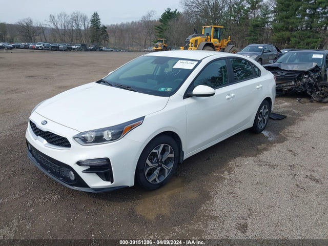 KIA Forte Lxs 2021 3KPF24AD4ME325650 Image 2
