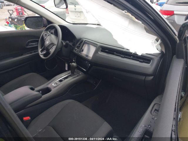 3CZRU6H58NM749948 Honda Hr-v Awd Ex