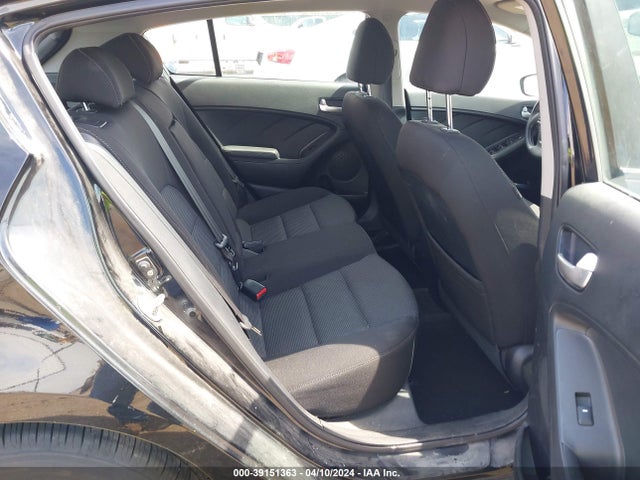 KIA FORTE LX 2017 KNAFK5A82H5706419 Image 8
