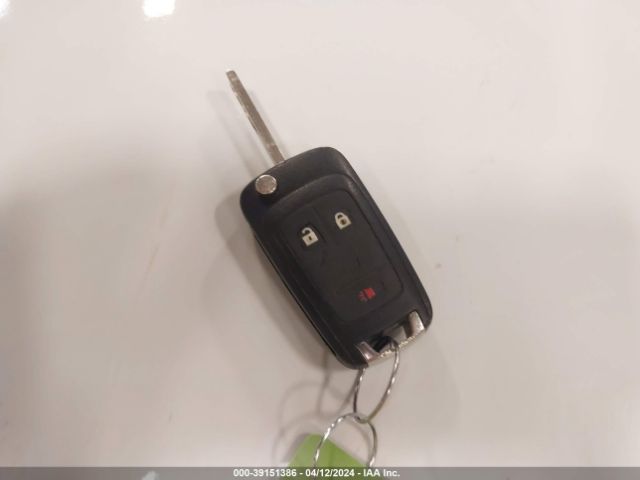 2GNALBEK1G6221228 Chevrolet EQUINOX LS