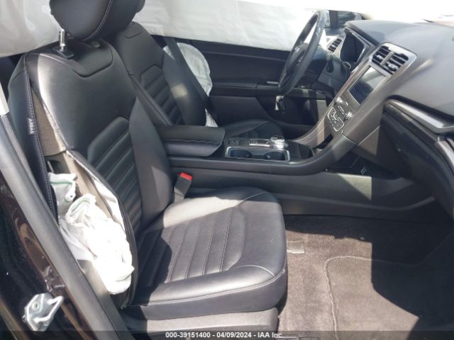 3FA6P0CD7LR257218 Ford FUSION SEL